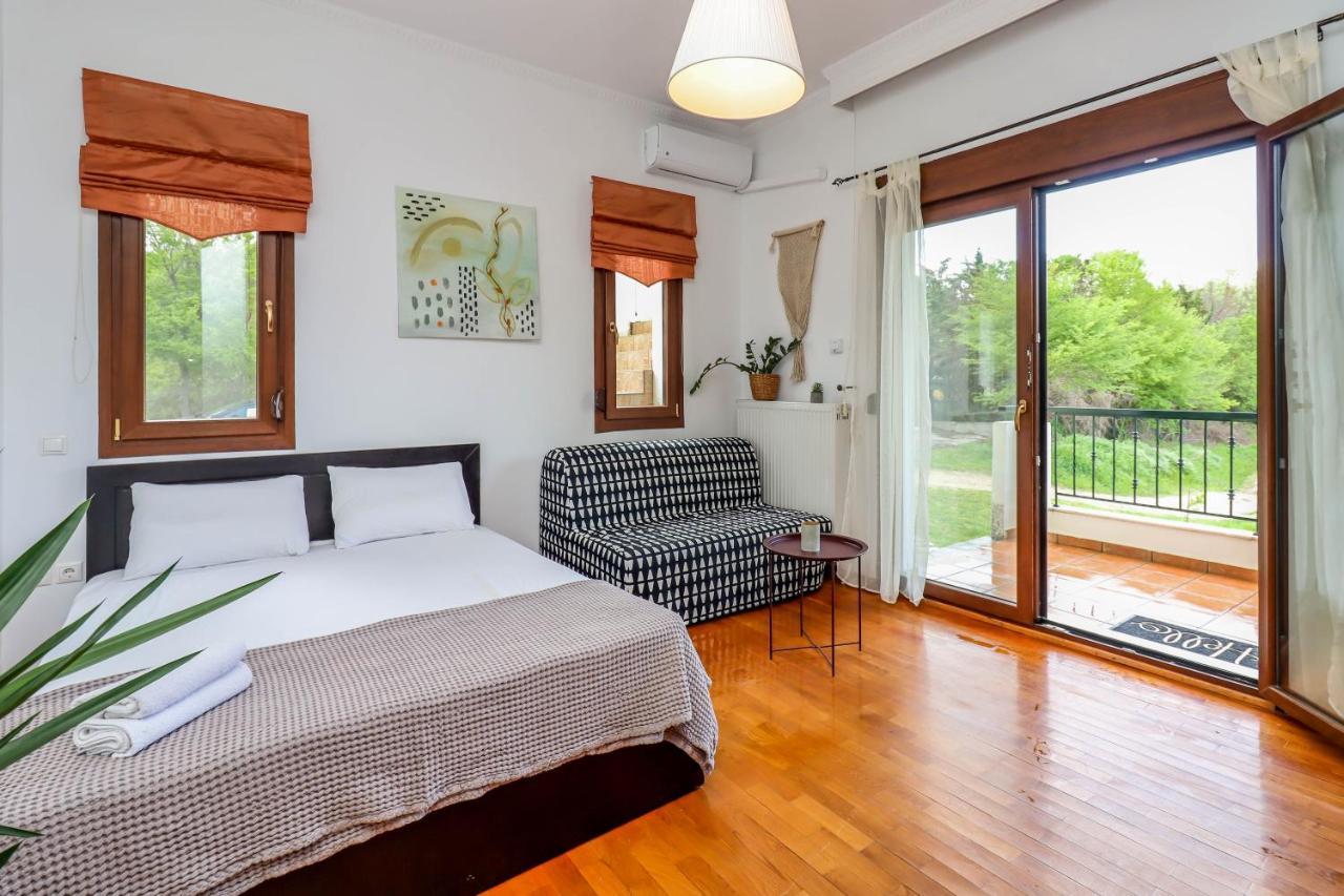 Suite Acropolis Serres Next To Center Buitenkant foto