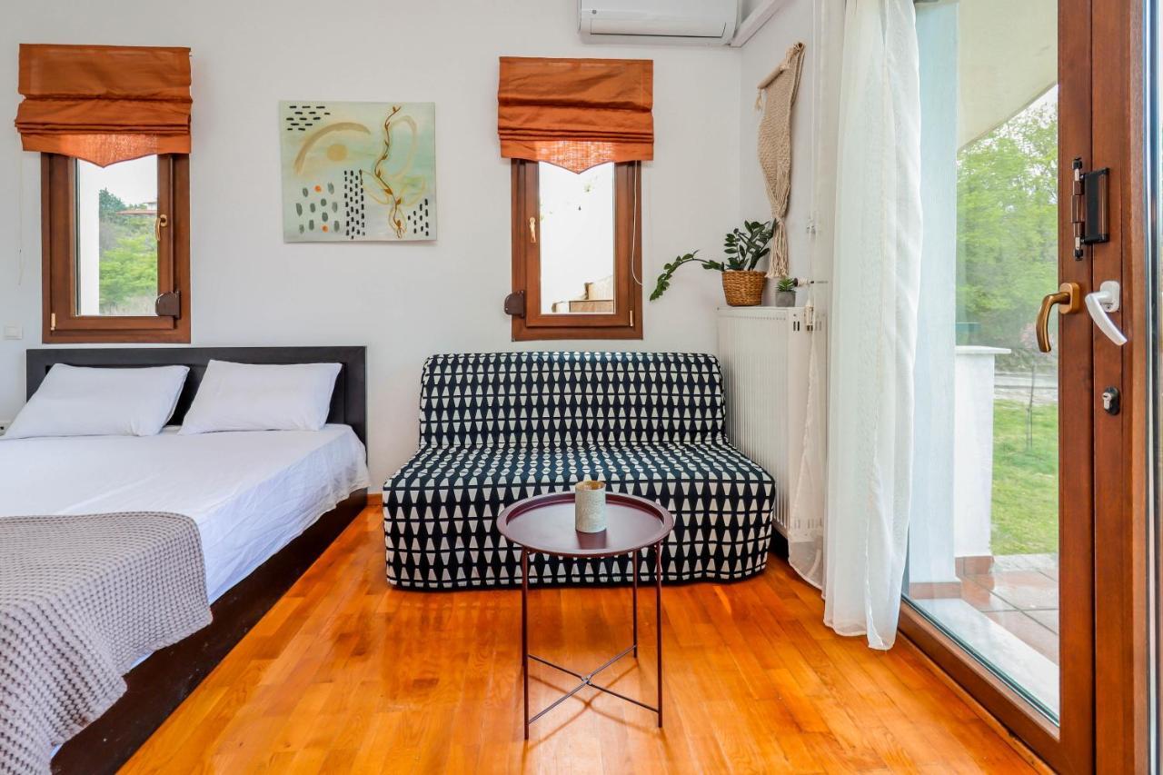 Suite Acropolis Serres Next To Center Buitenkant foto