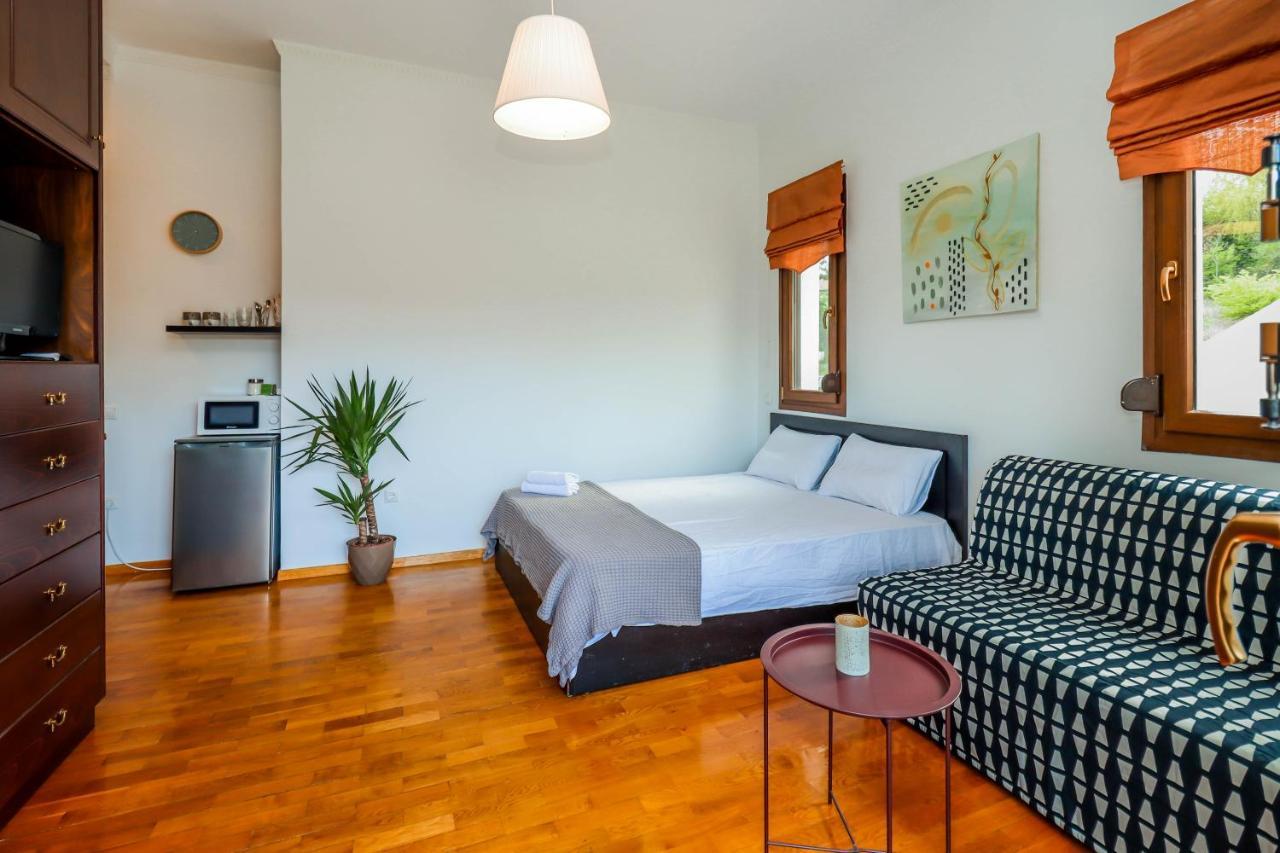 Suite Acropolis Serres Next To Center Buitenkant foto