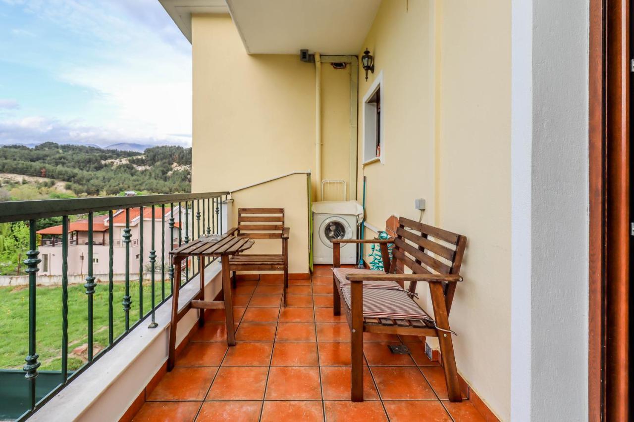Suite Acropolis Serres Next To Center Buitenkant foto